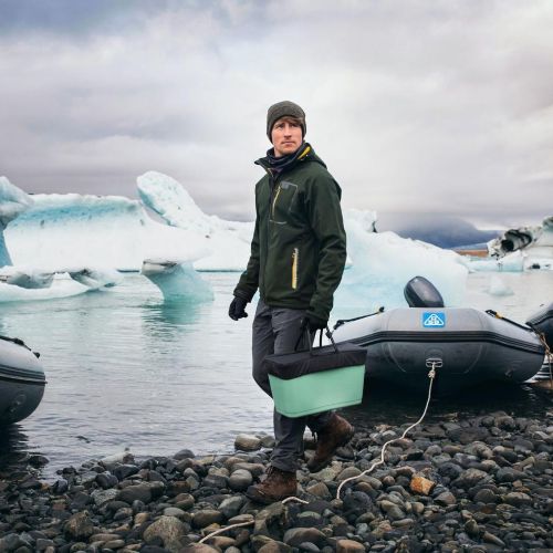 Stor Hinza Green Plastic-veske – svensk designveske av biobasert plast
