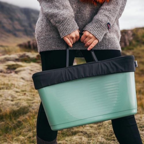 Stor Hinza Green Plastic-veske – svensk designveske av biobasert plast
