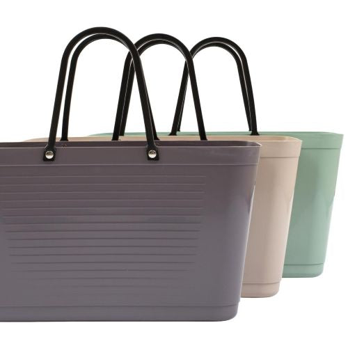 Stor Hinza Green Plastic-veske – svensk designveske av biobasert plast
